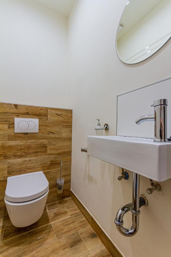 Supercentral Boutique Suite Budapeste Exterior foto