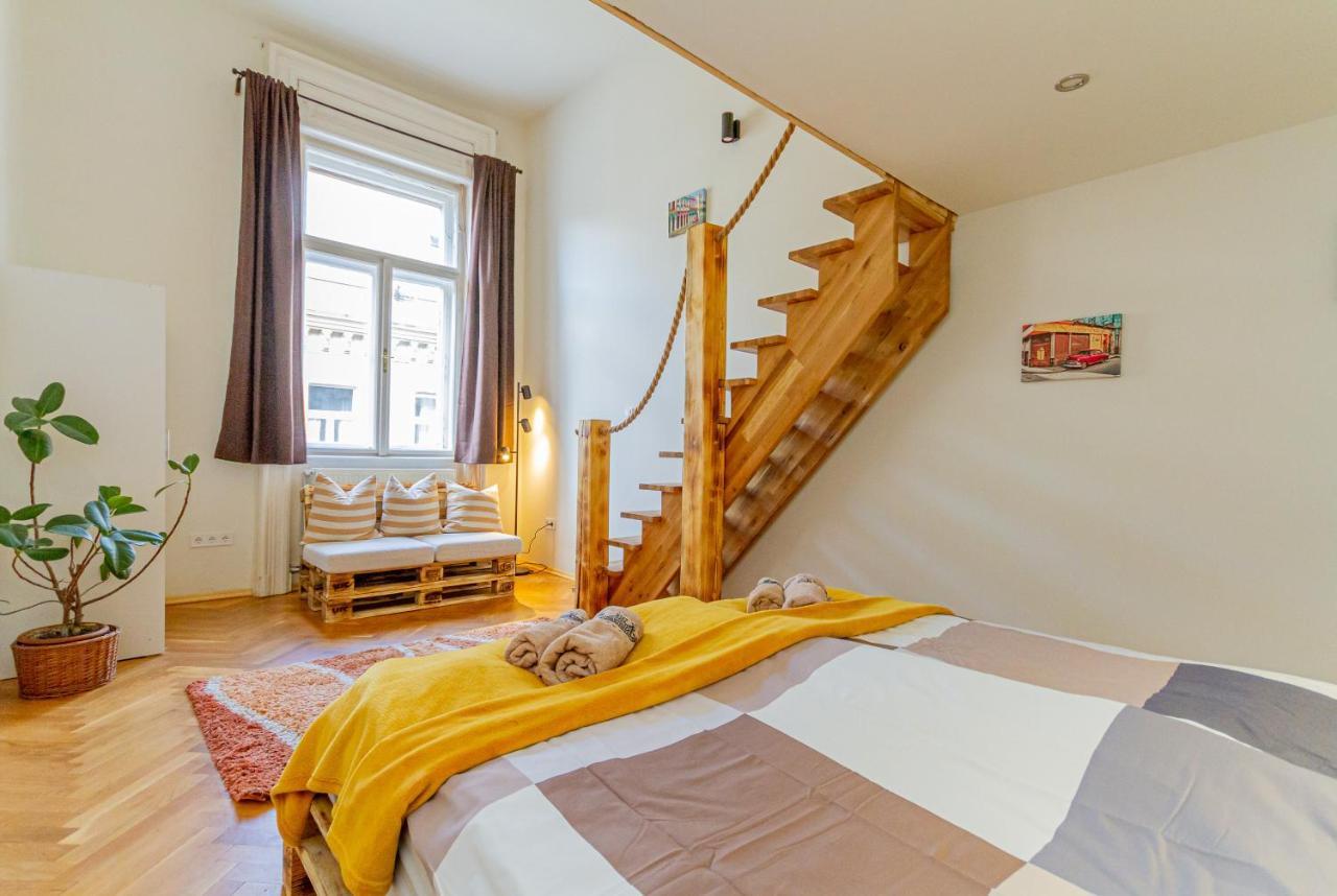 Supercentral Boutique Suite Budapeste Exterior foto